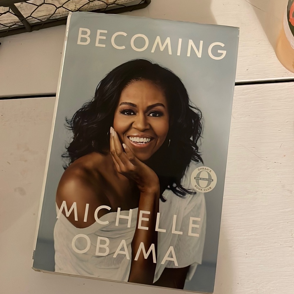 Becoming by Michelle Obama - Hardcover 2018